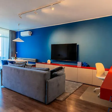 Nord One - Private Parking - 5 Minutes From Iulius Town